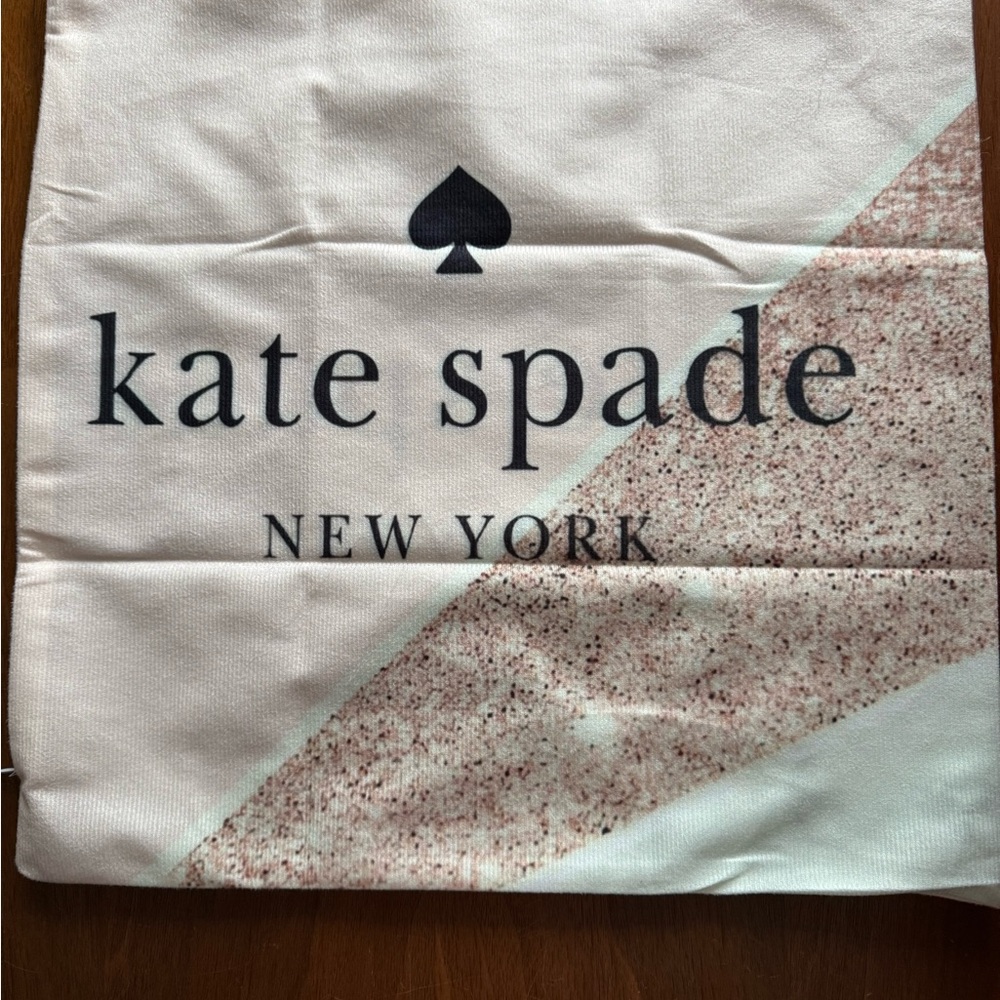 Kate Spade Blush Pink Soft Accent Pillow 40cm x 40cm NEW Pillow Included - Picture 13 of 14
